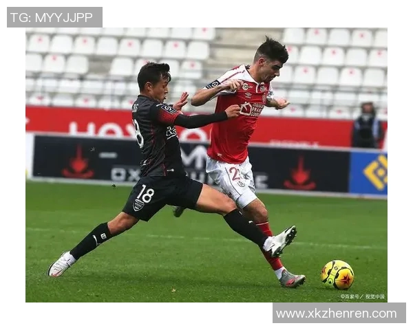 兰斯与斯特拉斯堡对决结果揭晓精彩瞬间回顾与分析 兰斯与斯特拉斯堡对决结果揭晓精彩瞬间回顾与分析